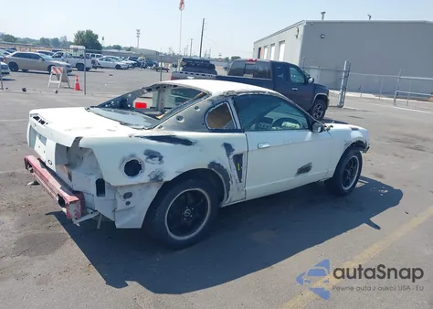 2004 Ford Mustang from USA, damaged, VIN 1FAFP40654F210782